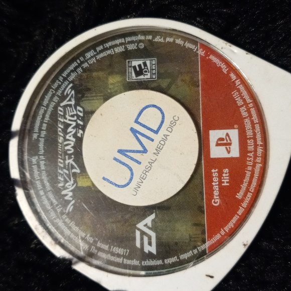 Lot # 1 has 4 ps2 game discs - Picture 6 of 9